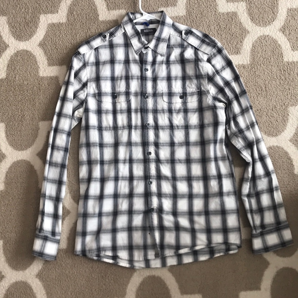 Kenneth Cole Reaction Button Up
